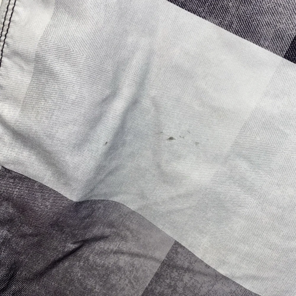 Hurley Phantom Board Shorts Size 32 White Black Plaid Pockets‎ Swim Trunks Beach